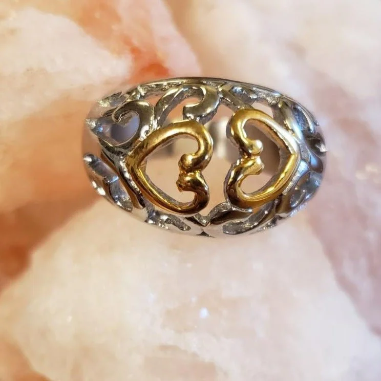 Two Tone Heart Filigree Ring