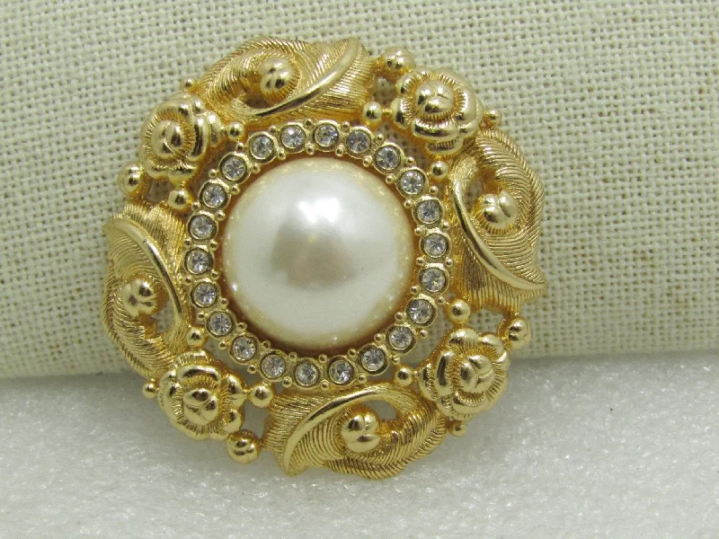 Burberrys  Faux Pearl & Crystal Brooch, Victorian Themed, Gold Tone, 1.75",