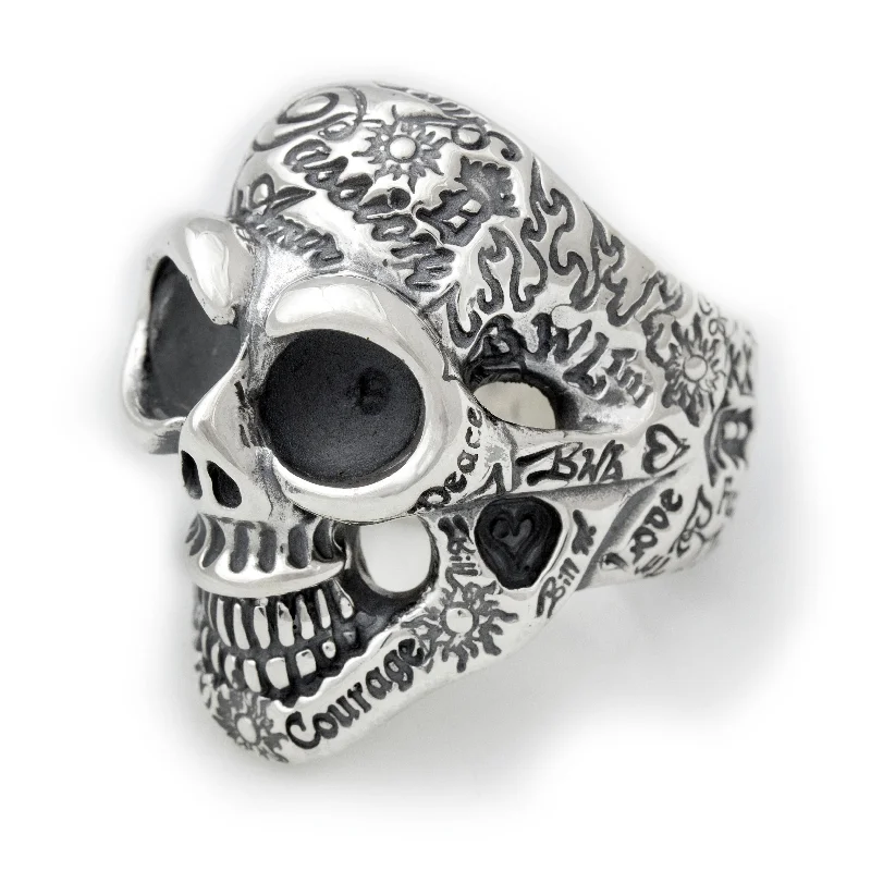 Medium Graffiti Master Skull Ring