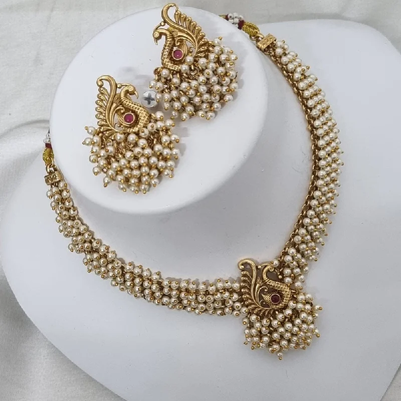 Lucentarts Jewellery Gold Plated Pota Stone And Pearl Necklace Set