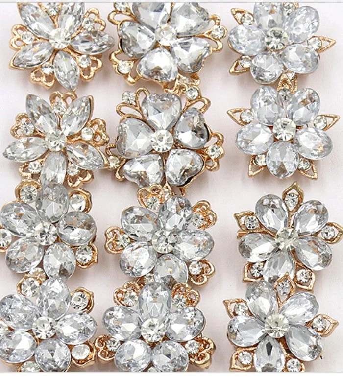 12 Pcs of Gold Rhinestone Crystal Flower Brooch BR-049