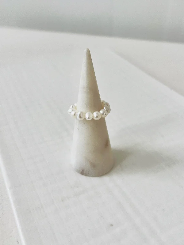 Aria Freshwater Pearl Ring